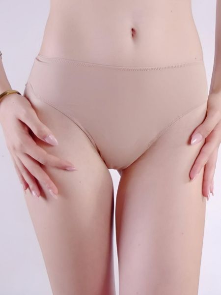 Stylish beige brazilian briefs Betty 
