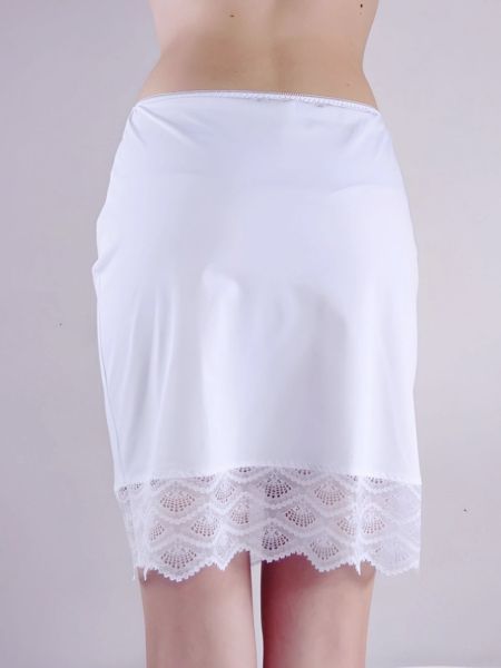 Luxurious white lining  Softy lace 