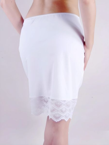 Luxurious white lining  Softy lace 