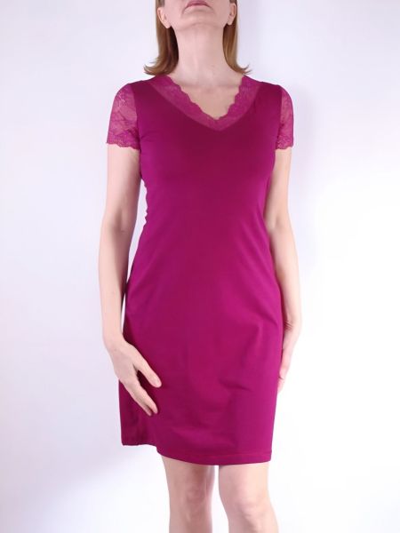 Памучна нощница с къси дантелени ръкави и V-деколте Romance