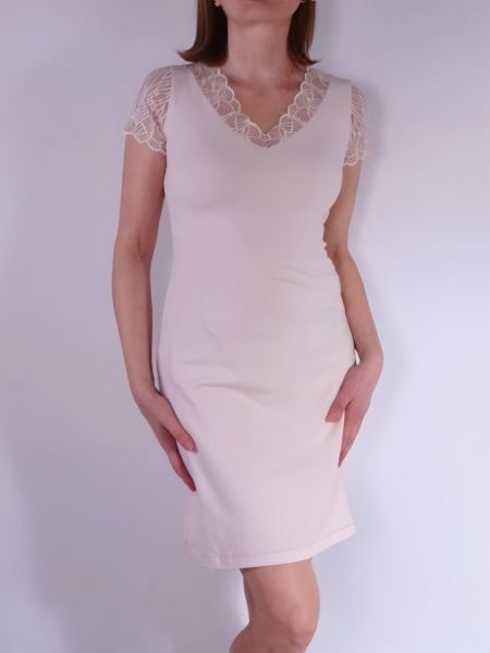 Памучна нощница с дантела с 3/4 ръкав в цвят пудра Cotton lace